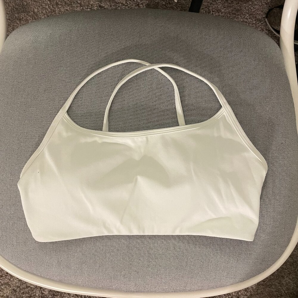 COPY - Alo Strappy Sports Bra